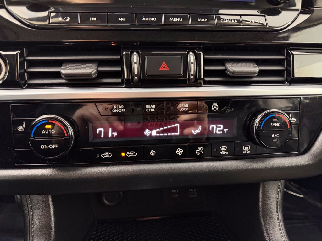 Used 2022 Nissan Pathfinder SL AWD/4WD image 25