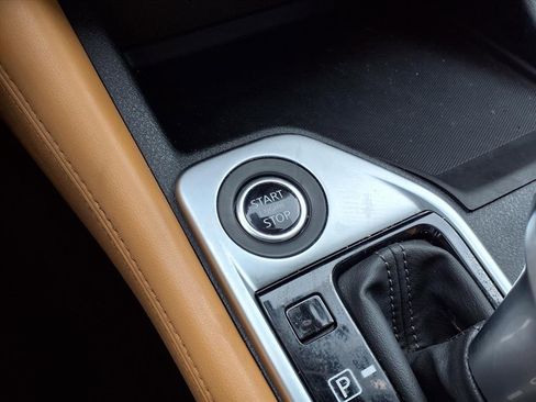 Used 2023 Nissan Sentra SV w/ SV Premium Package image 10