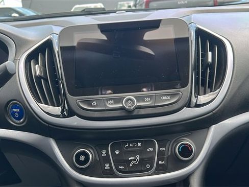 Used 2017 Chevrolet Volt LT image 19