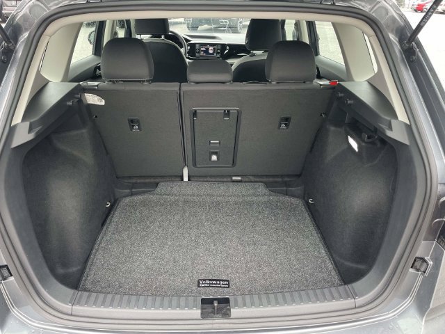 Certified 2024 Volkswagen Taos S FWD image 13