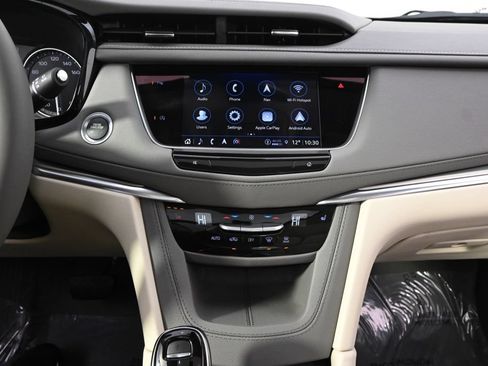 New 2025 Cadillac XT5 Premium Luxury w/ LPO, Floor Liner Package AWD/4WD image 27