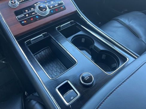 Used 2023 Lincoln Aviator Reserve w/ Equipment Group 201A image 39