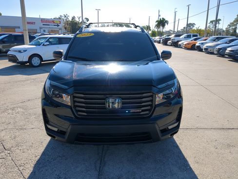 Used 2023 Honda Ridgeline Sport image 2