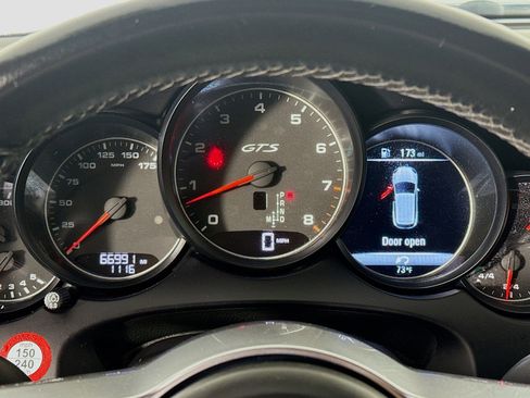 Used 2018 Porsche Cayenne GTS image 16
