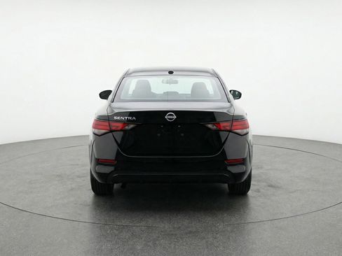 Used 2025 Nissan Sentra SV FWD image 6