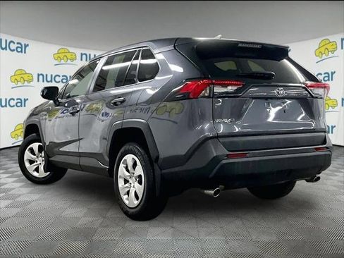 Used 2023 Toyota RAV4 LE FWD image 4