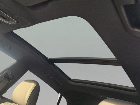 New 2026 Audi Q8 Premium Plus image 28