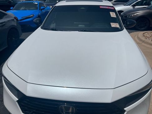 Used 2025 Honda Accord Sport image 2