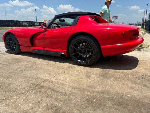 Used 1995 Dodge Viper RT/10 RWD image 15