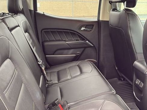 Used 2021 GMC Canyon Denali image 27