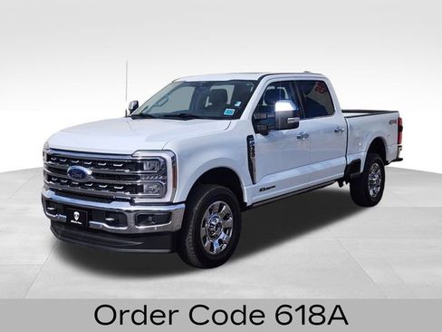 Used 2024 Ford F350 Lariat w/ Lariat Ultimate Package image 4