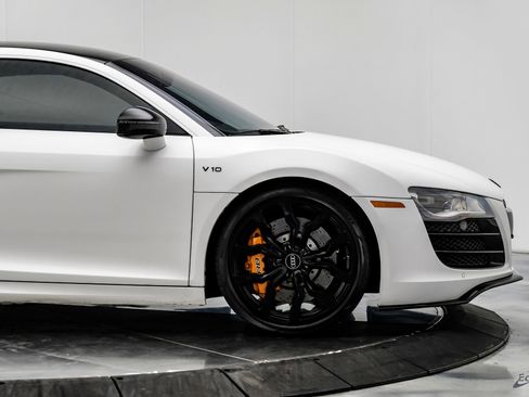Used 2010 Audi R8 V10 image 28