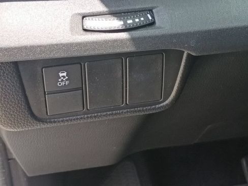 Used 2025 Honda CR-V LX image 18