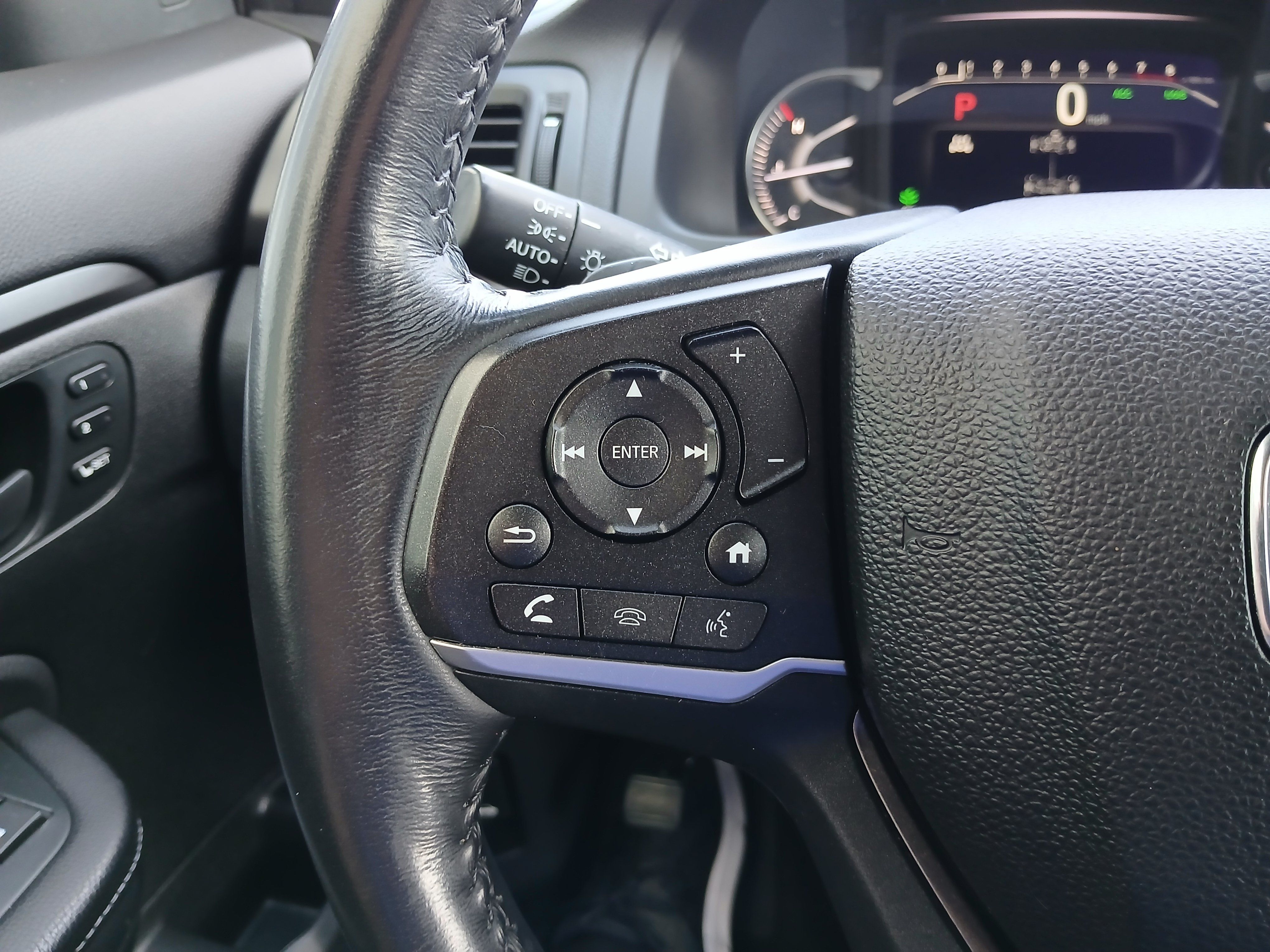 Used 2023 Honda Passport EX-L image 10