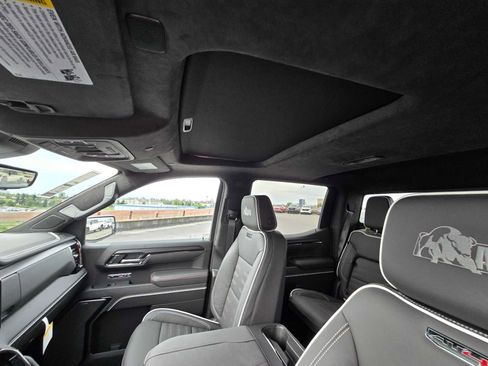 New 2024 GMC Sierra 1500 AT4X w/ AT4X AEV Edition image 24