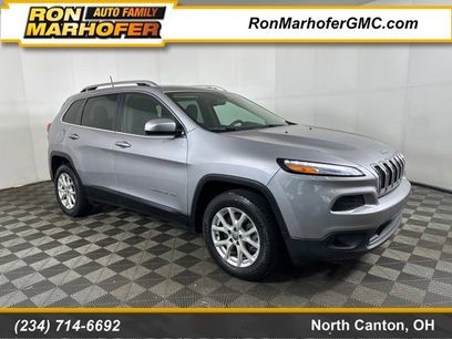 Used 2017 Jeep Cherokee Latitude w/ Comfort/Convenience Group
