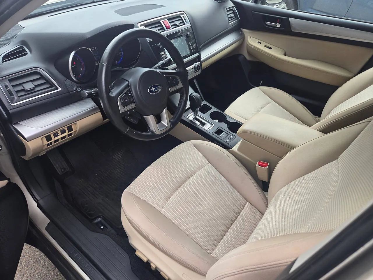 Used 2016 Subaru Outback 2.5i Premium AWD/4WD image 33