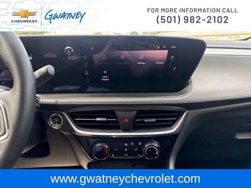 Used 2026 Buick Encore GX Sport Touring w/ Advanced Technology Package FWD image 17