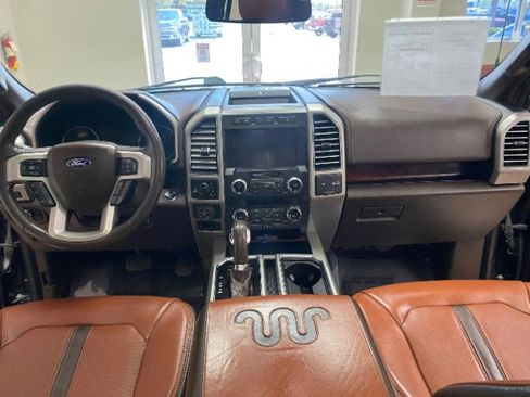 Used 2019 Ford F150 King Ranch w/ Equipment Group 601A Luxury AWD/4WD image 29