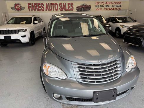 Used 2010 Chrysler PT Cruiser w/ Convenience Group image 5