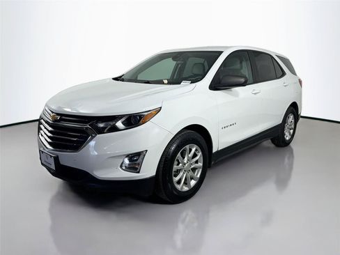 Used 2021 Chevrolet Equinox LS w/ LS Convenience Package FWD image 1
