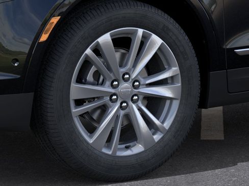 New 2026 Cadillac XT5 Premium Luxury w/ Driver Assist Package AWD/4WD image 9