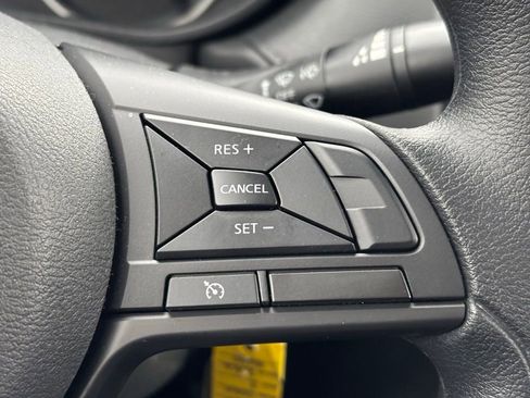 Used 2025 Nissan Versa S w/ Trunk Package image 17