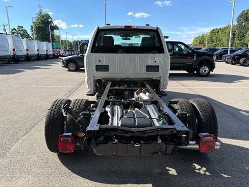 New 2026 Ford F350 XL w/ XL Chrome Package AWD/4WD image 4
