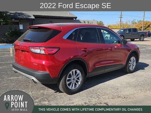 Used 2022 Ford Escape SE w/ Cold Weather Package image 12