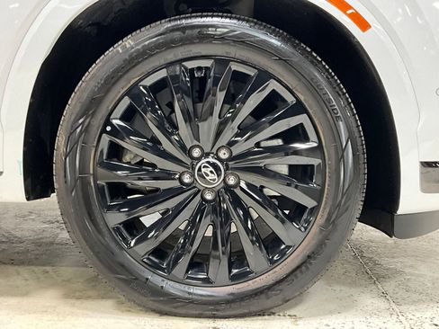 Used 2025 Hyundai Palisade Calligraphy AWD/4WD image 11