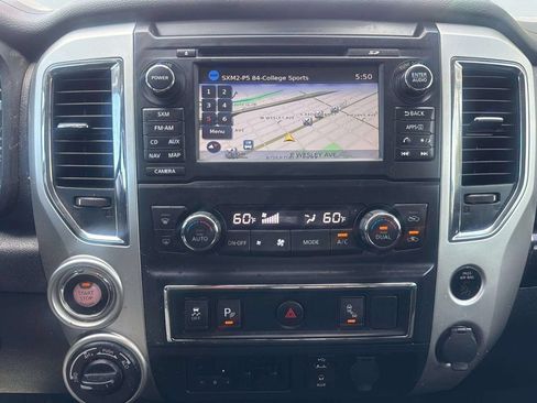 Used 2018 Nissan Titan SV w/ SV Utility Package AWD/4WD image 10