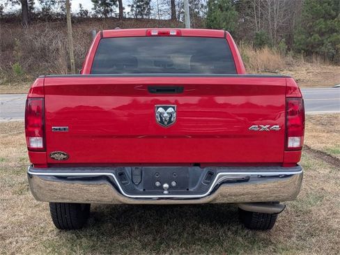 Used 2021 RAM 1500 Classic SLT image 6