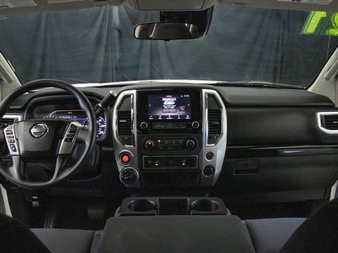 Used 2021 Nissan Titan SV w/ Accessory Utility Package AWD/4WD image 21