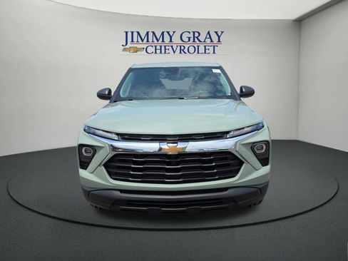 New 2026 Chevrolet TrailBlazer LS w/ LS Convenience Package FWD image 8