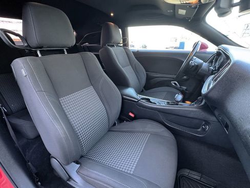 Used 2017 Dodge Challenger SXT w/ Super Sport Group (SS/T) image 11