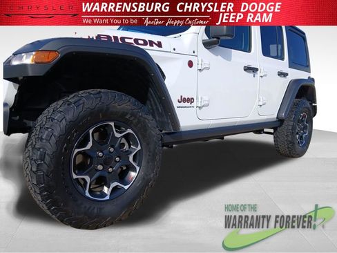Used 2023 Jeep Wrangler Unlimited Rubicon w/ Cold Weather Group AWD/4WD image 34
