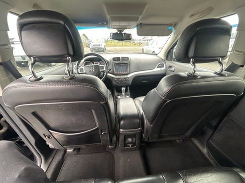 Used 2013 Dodge Journey Crew w/ Flexible Seating Group FWD image 11