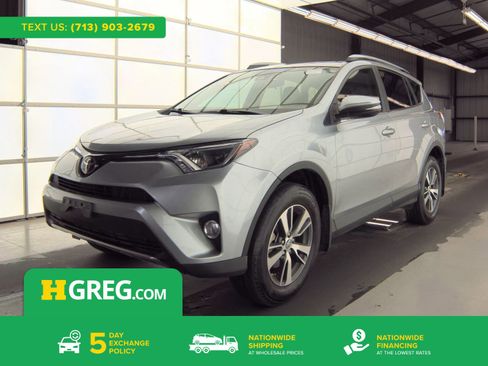 Used 2017 Toyota RAV4 XLE w/ Plus Extra Value Package FWD image 1