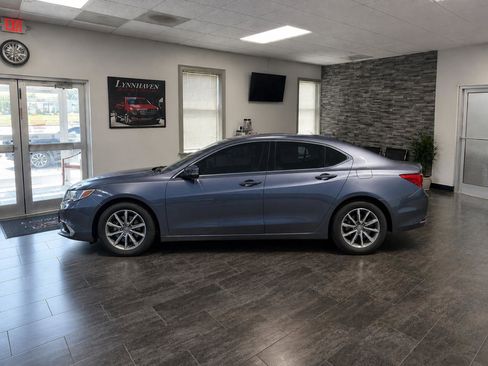 Used 2018 Acura TLX FWD image 5