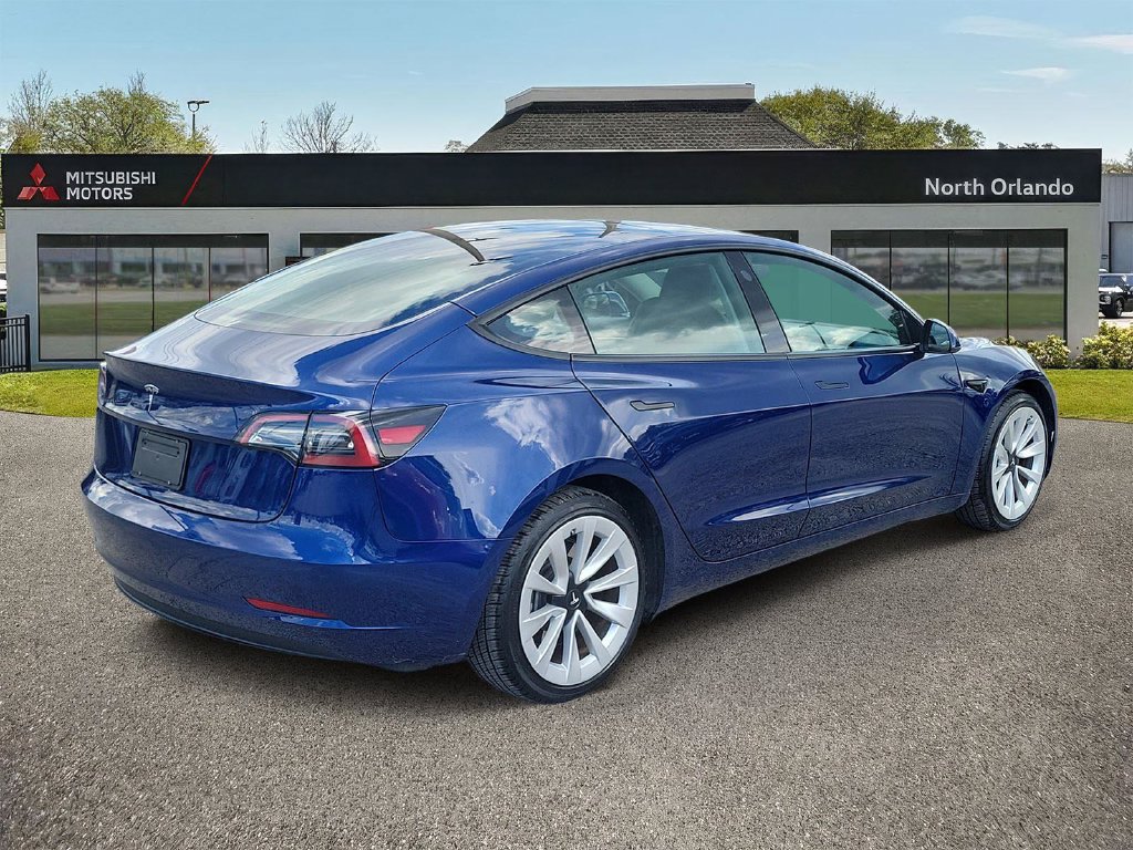 Used 2023 Tesla Model 3 Standard Range RWD image 4