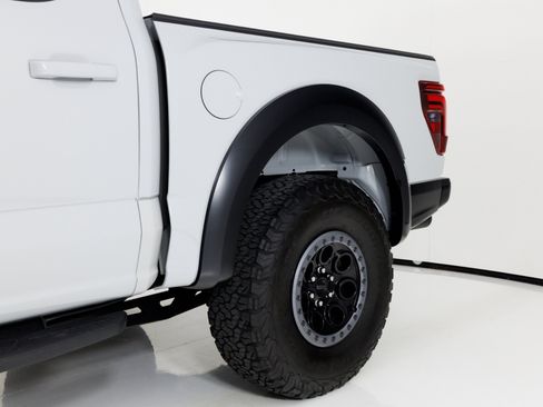 Used 2024 Ford F150 Raptor AWD/4WD image 73