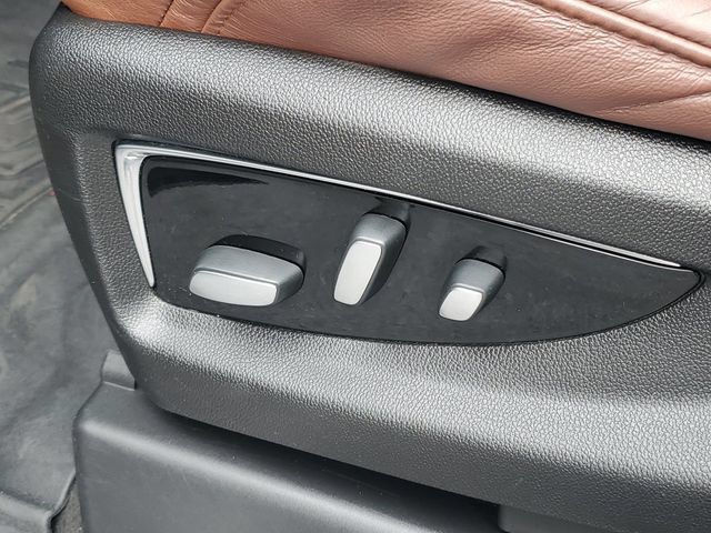 Used 2019 Cadillac Escalade Luxury AWD/4WD image 8