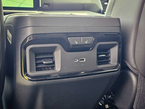 New 2026 GMC Sierra 2500 AT4X w/ AT4X AEV Edition AWD/4WD image 42