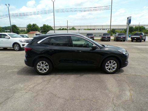 Used 2024 Ford Escape Active image 9