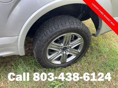 Used 2018 Ford F150 Lariat w/ Equipment Group 502A Luxury AWD/4WD image 4