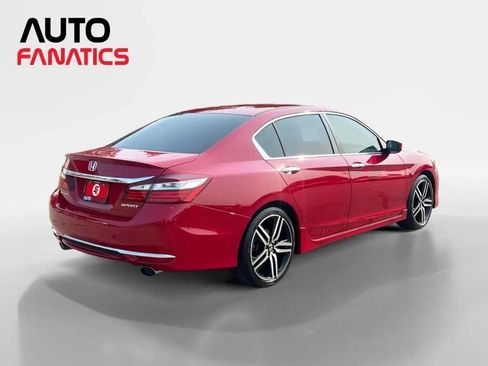 Used 2017 Honda Accord Sport image 5