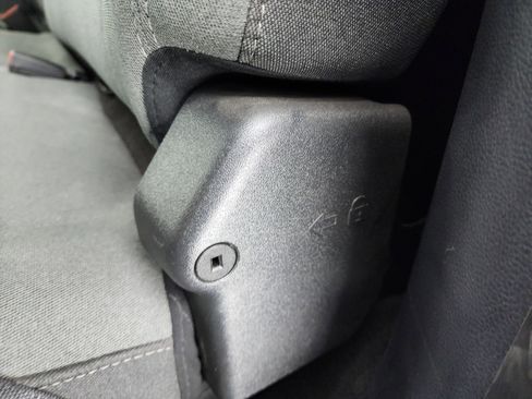 Used 2023 Ford F250 XLT w/ Tremor Off-Road Package image 38