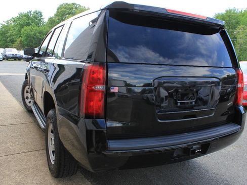 Used 2018 Chevrolet Tahoe 4WD w/ Suspension Package, Off-Road image 7