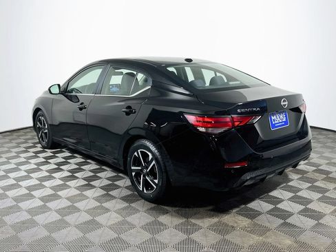 Used 2024 Nissan Sentra SV FWD image 5