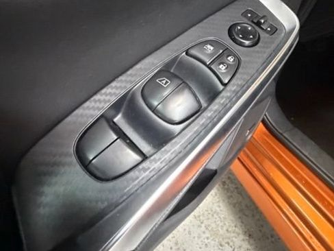 Used 2025 Nissan Sentra SR w/ SR Premium Package FWD image 22
